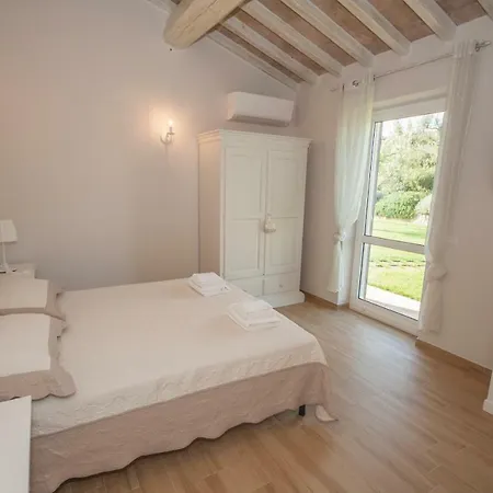 Agriturismo Il Mirto Pescia Romana Exterior foto